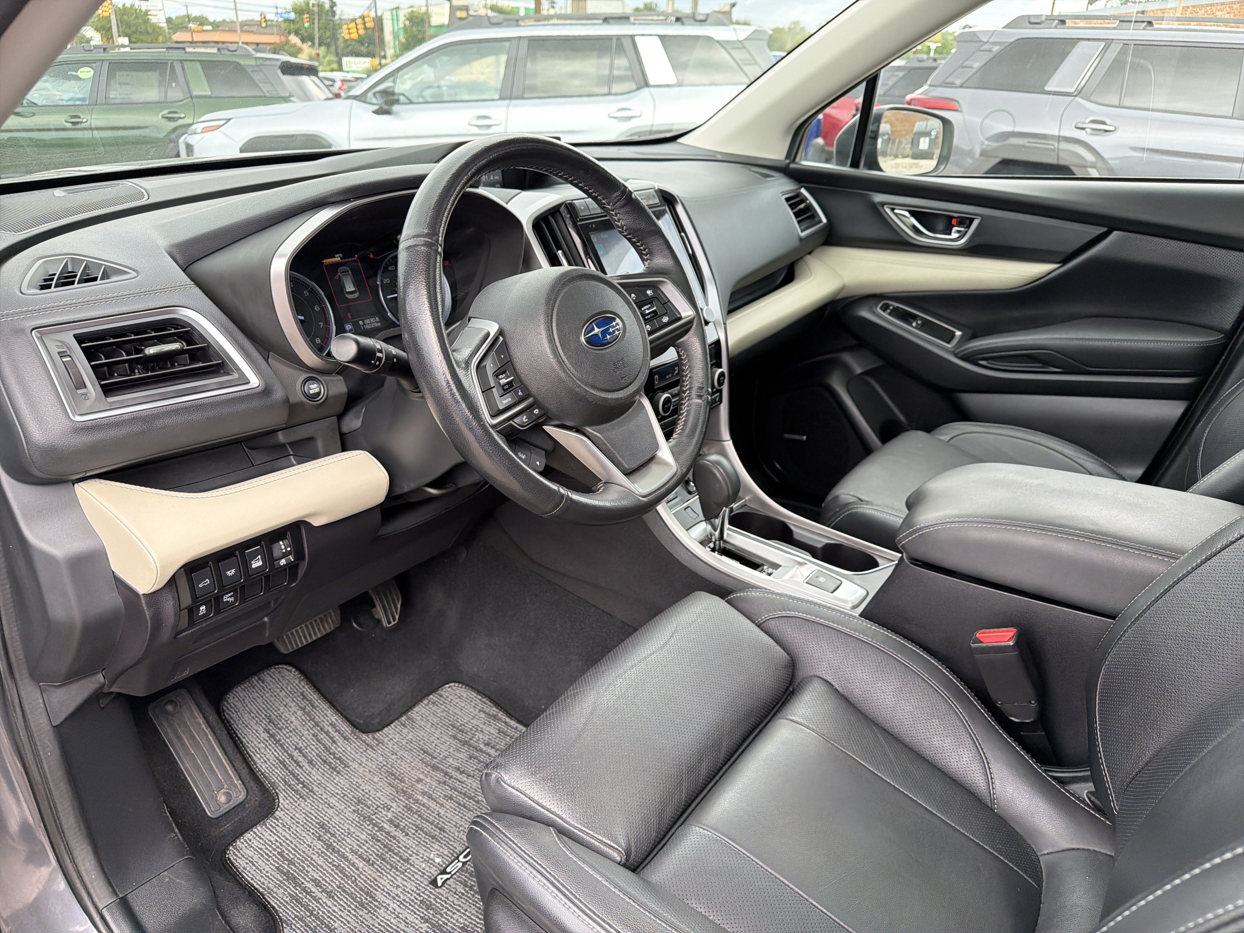 Used 2022 Subaru Ascent Limited w/ Technology Package AWD/4WD image 25