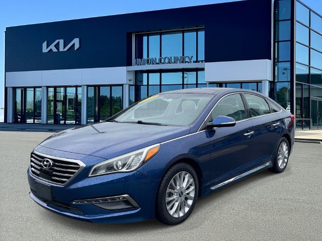 Used 2015 Hyundai Sonata Limited w/ Option Group 06 FWD image 3