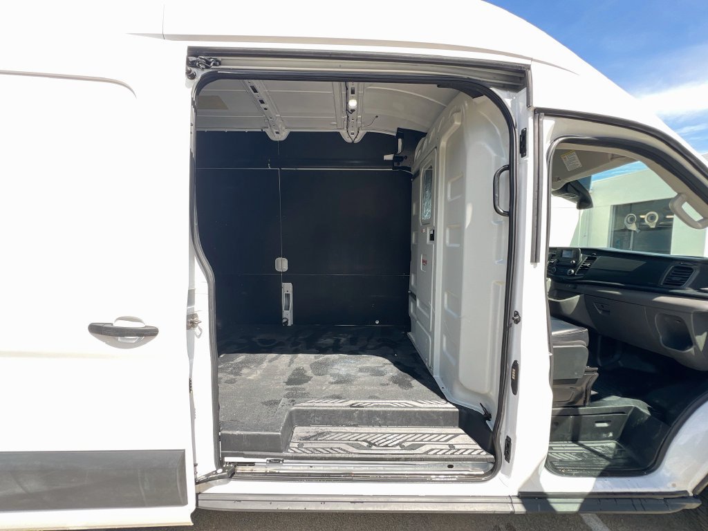 Used 2025 Ford Transit 250 148 High Roof Extended w/ Load Area Protection Package RWD image 26
