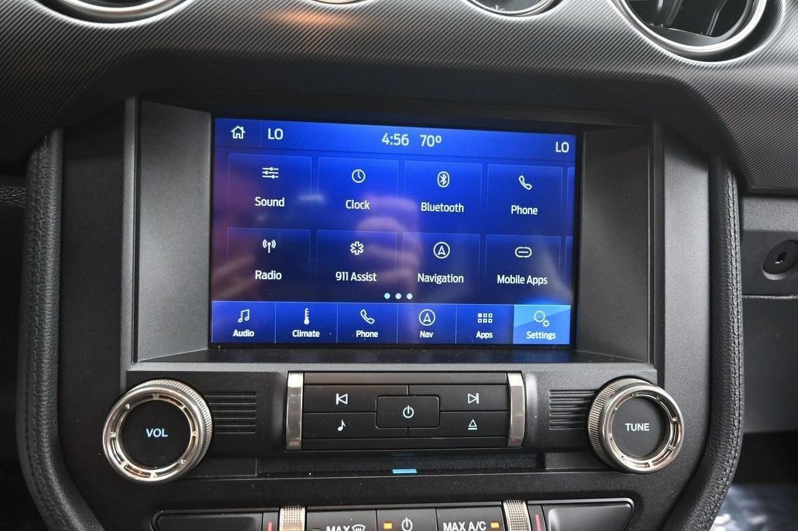 Used 2020 Ford Mustang Shelby GT500 w/ Technology Package RWD image 8