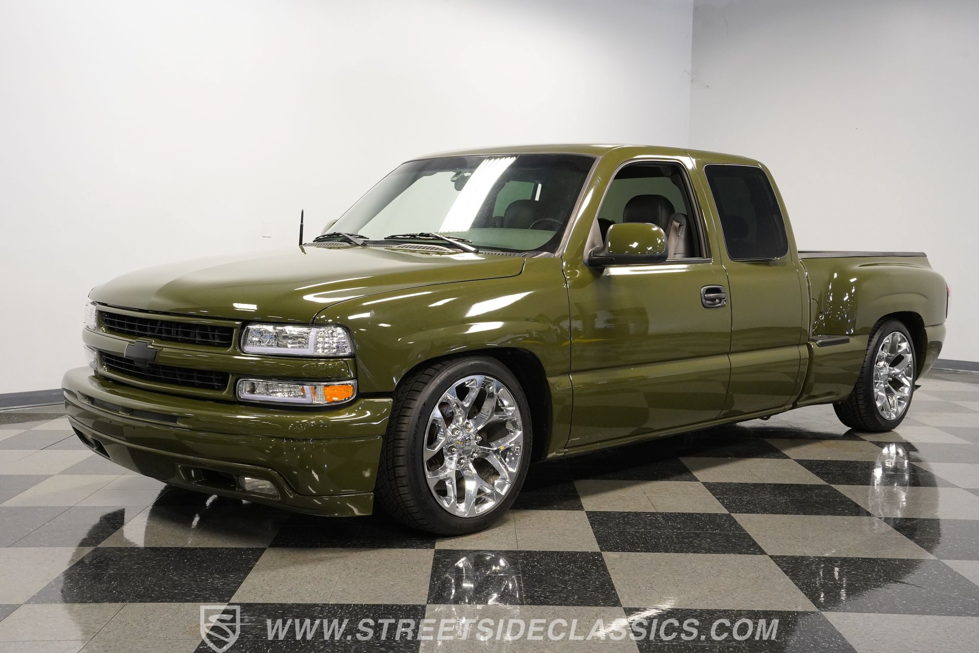 Used 2002 Chevrolet Silverado 1500 LS w/ Electrical Convenience Pkg RWD image 6