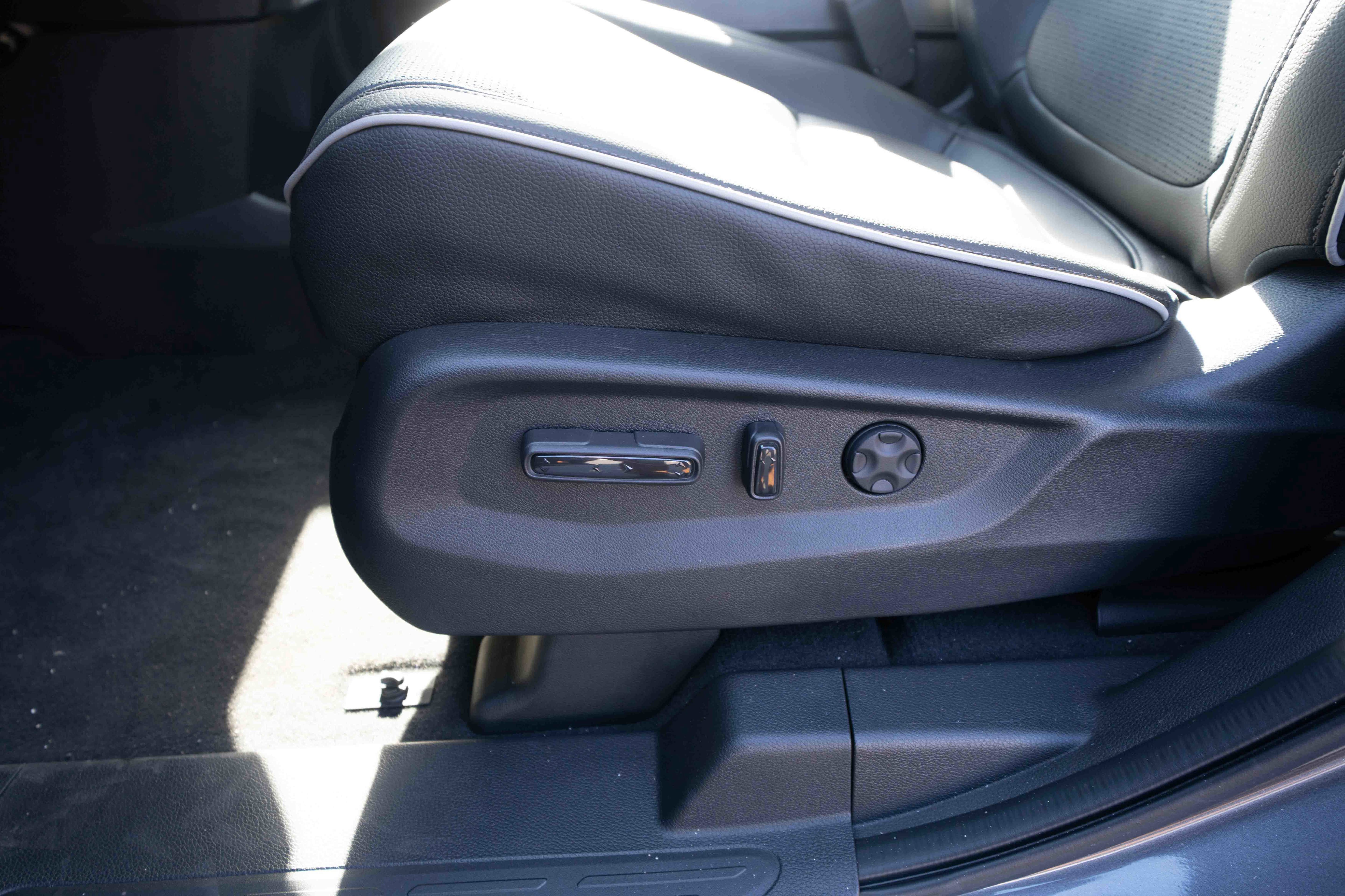 New 2026 Honda Odyssey Elite image 12