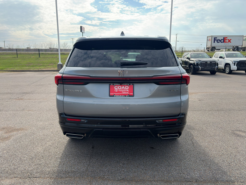 Used 2025 Buick Enclave Sport Touring FWD image 4