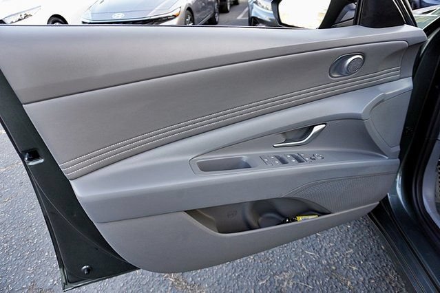 Certified 2026 Hyundai Elantra Sport FWD image 20
