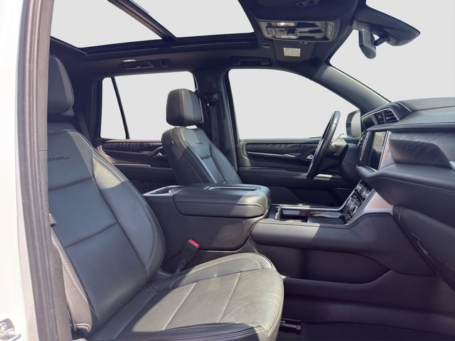 Used 2021 GMC Yukon Denali AWD/4WD image 17