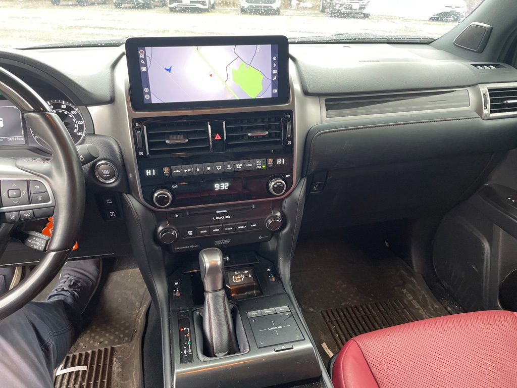 Used 2023 Lexus GX 460 Premium w/ Premium Plus Package image 15