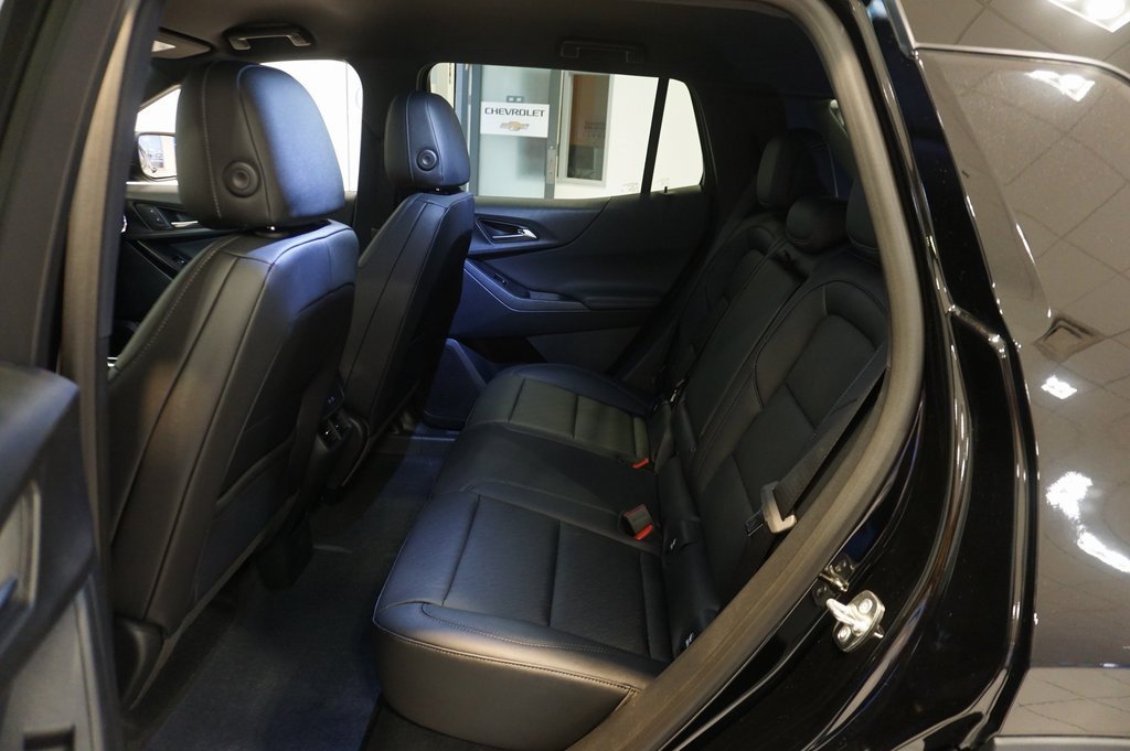 New 2026 Chevrolet Equinox LT w/ Convenience Package II image 11