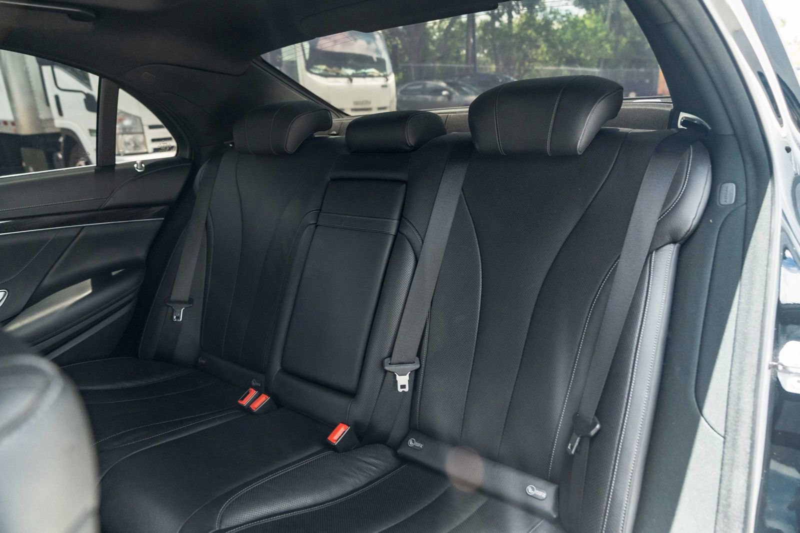 Used 2019 Mercedes-Benz S 450 4MATIC Sedan image 19