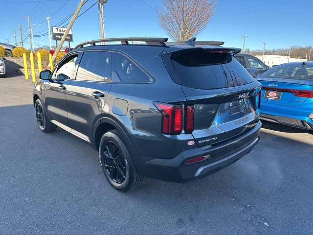 Used 2023 Kia Sorento S w/ Panoramic Sunroof Package image 6