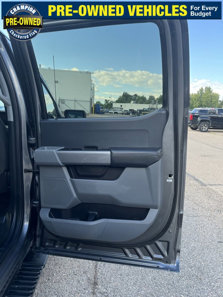 Used 2022 Ford F150 XLT w/ Trailer Tow Package image 26