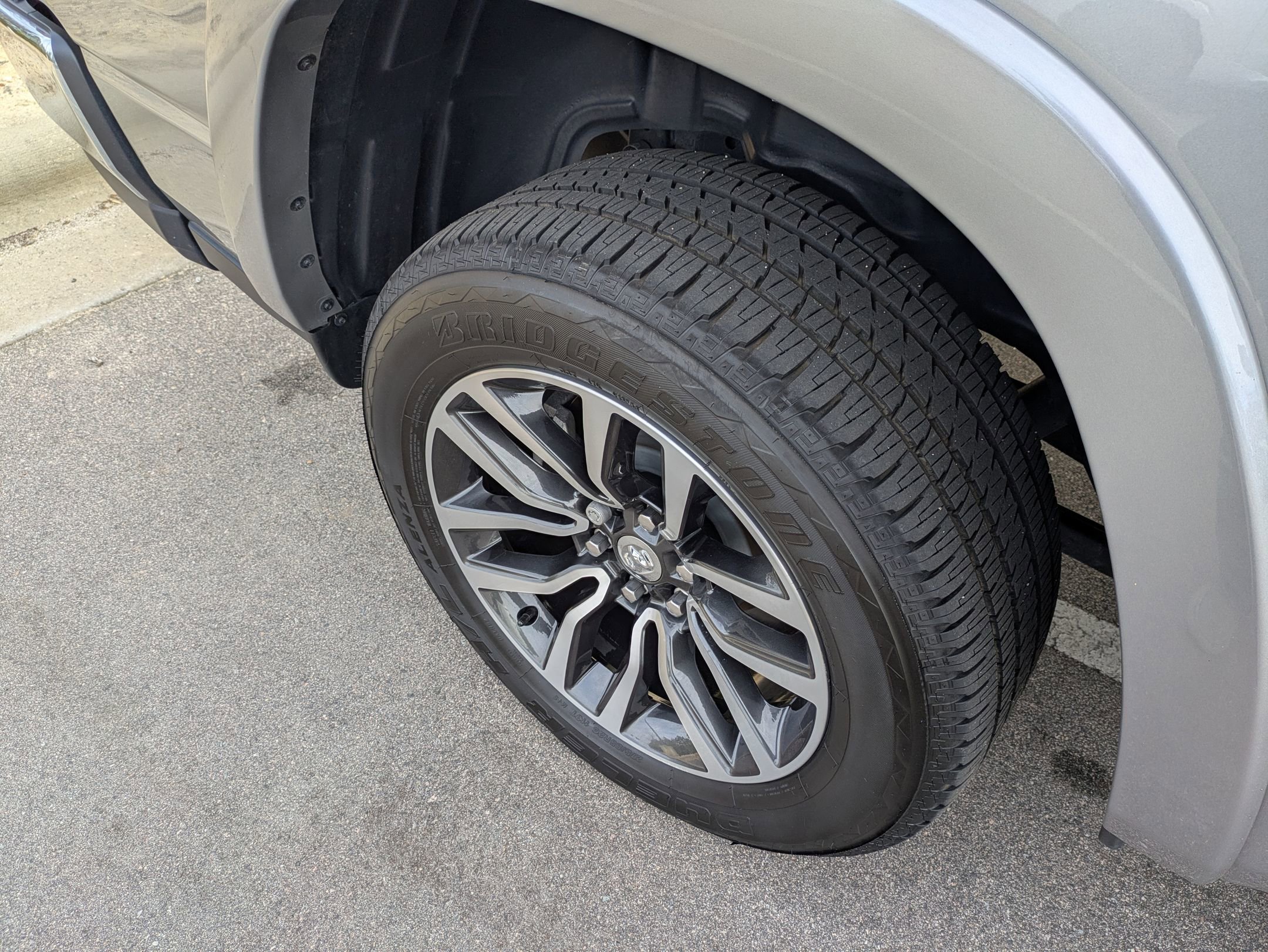 Used 2025 RAM 1500 Limited image 38