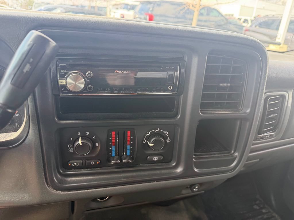 Used 2005 Chevrolet Silverado 1500 4x4 Extended Cab w/ Light Duty Power Package image 15