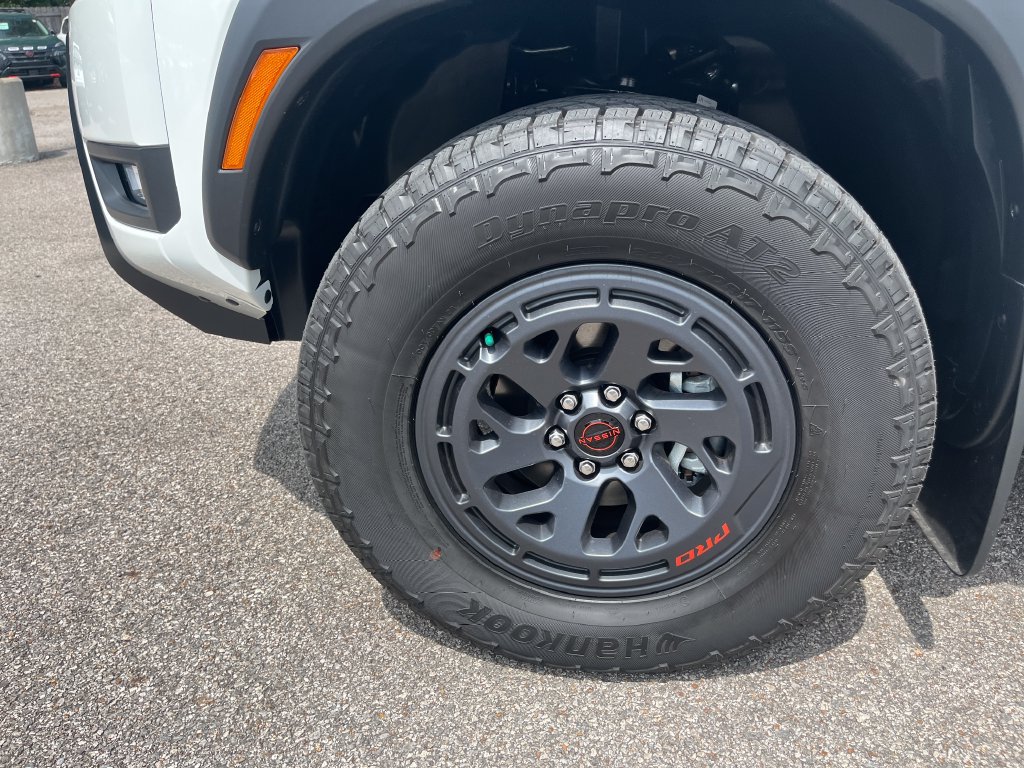 New 2026 Nissan Frontier PRO-4X w/ Pro-4x Convenience Package AWD/4WD image 30