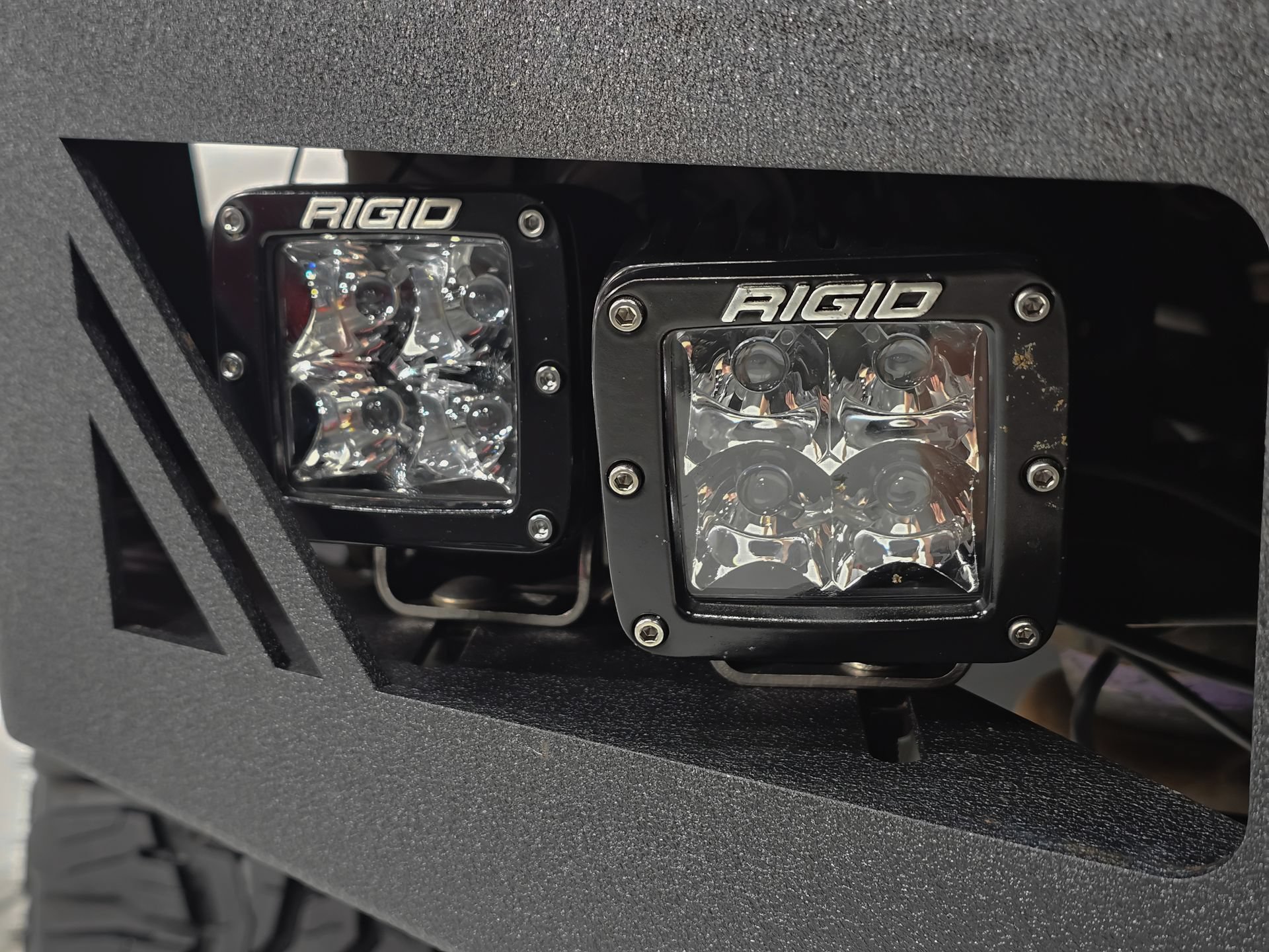 Used 2014 GMC Yukon Denali AWD/4WD image 6