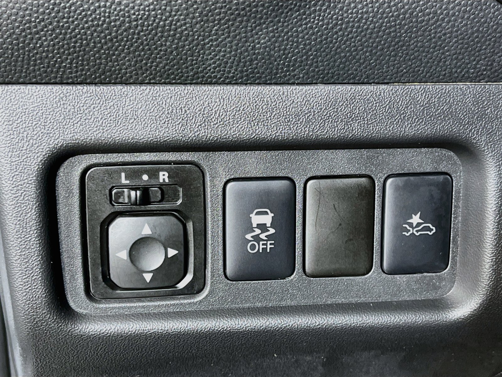 Used 2024 Mitsubishi Mirage G4 ES FWD image 13