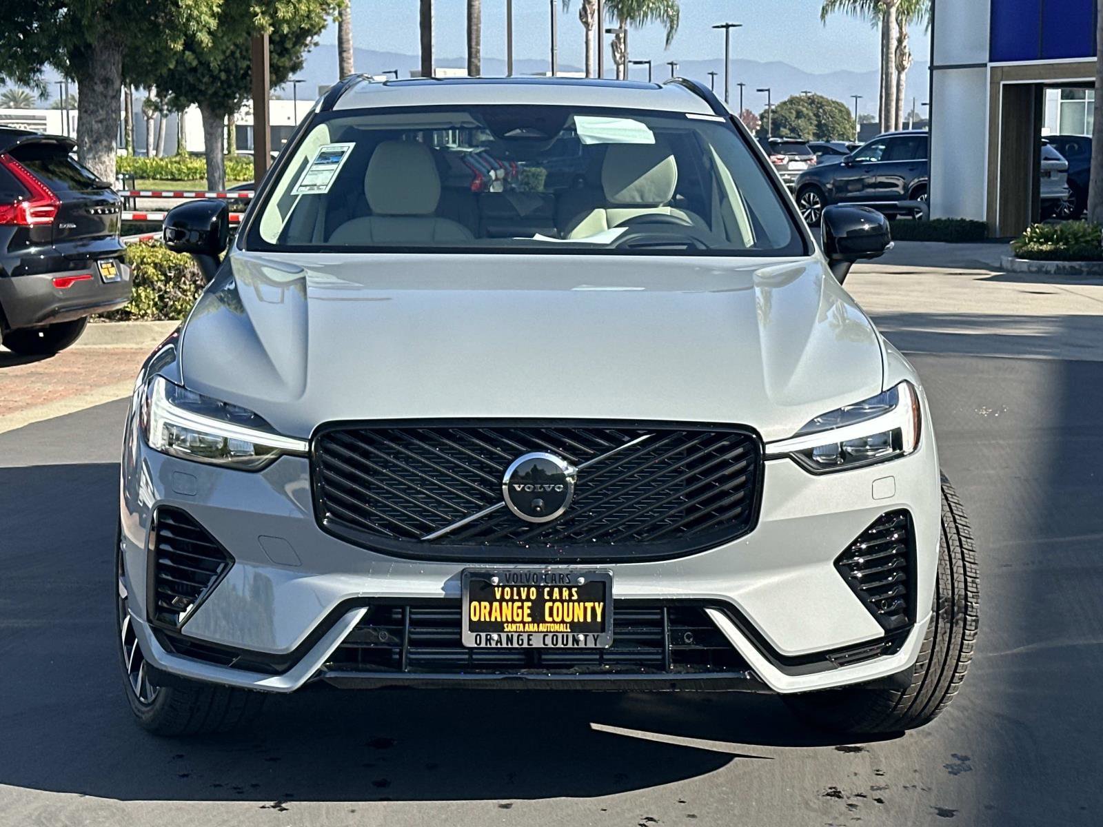 New 2026 Volvo XC60 T8 Ultra w/ Protection Package Premier AWD/4WD image 2