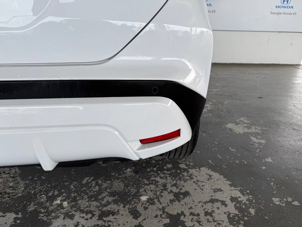 Used 2022 Nissan Kicks S FWD image 28