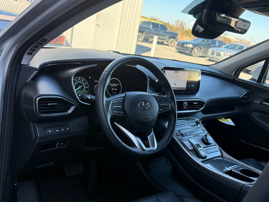 Used 2022 Hyundai Santa Fe SEL Premium image 4