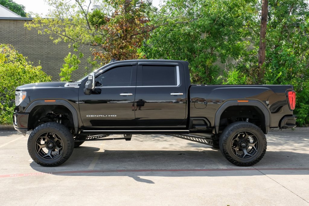 Used 2023 GMC Sierra 2500 Denali w/ Denali Black Diamond Edition image 16