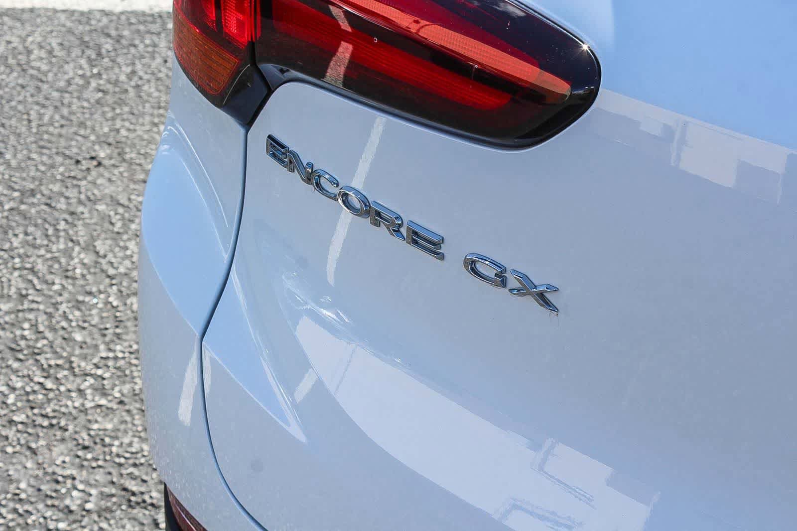 Used 2023 Buick Encore GX Select image 9