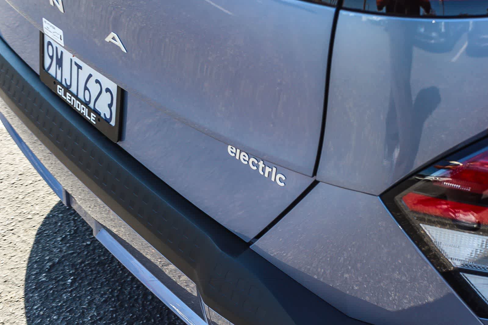 Certified 2024 Hyundai Kona SE FWD image 11