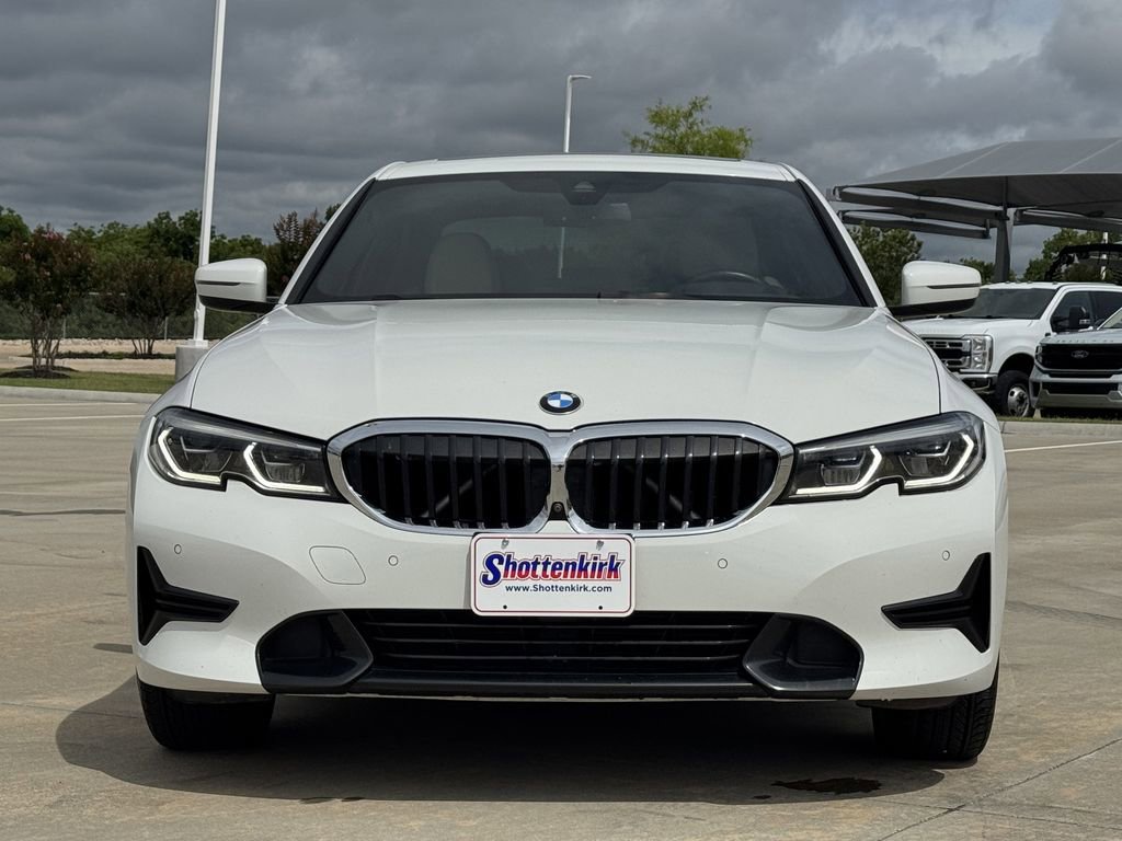 Used 2021 BMW 330i Sedan w/ Executive Package RWD image 7