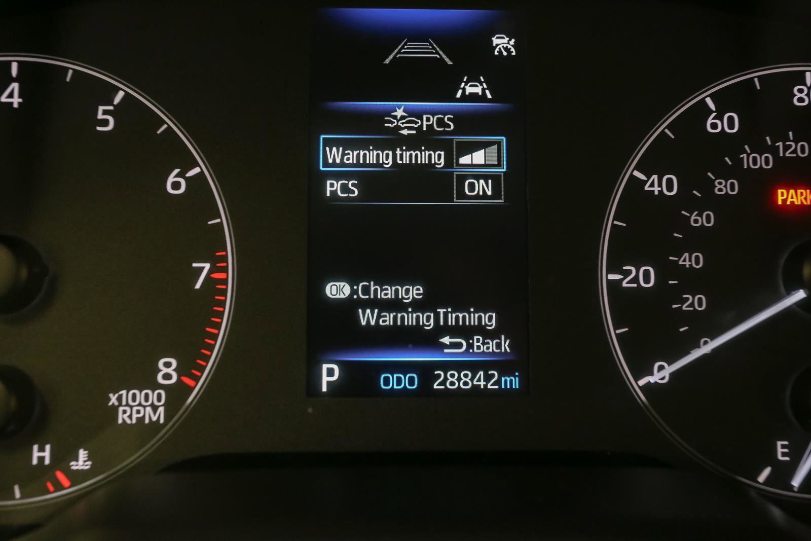 Used 2024 Toyota Corolla Cross L image 34