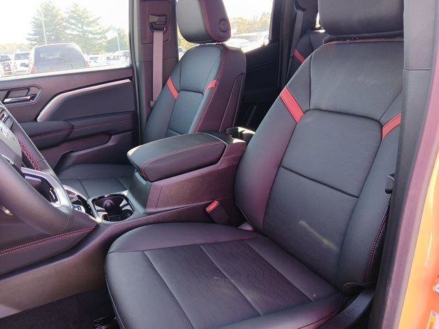 New 2025 Chevrolet Colorado Z71 w/ Technology Package image 28