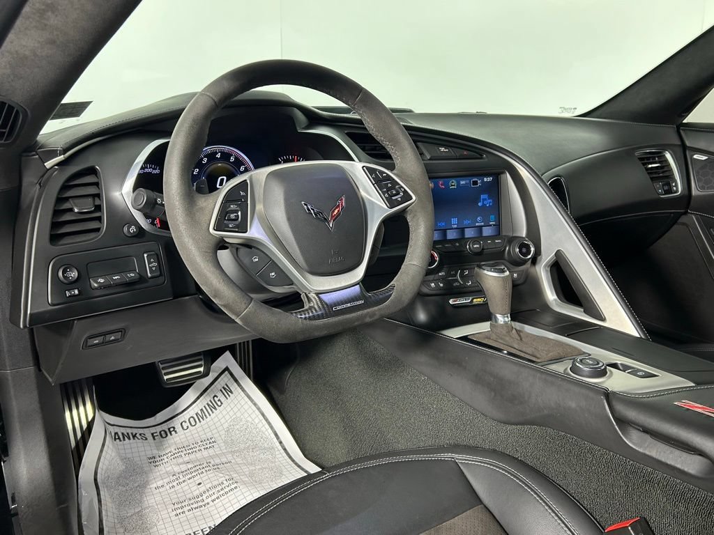 Used 2016 Chevrolet Corvette Z06 w/ 3LZ Preferred Equipment Group RWD image 23