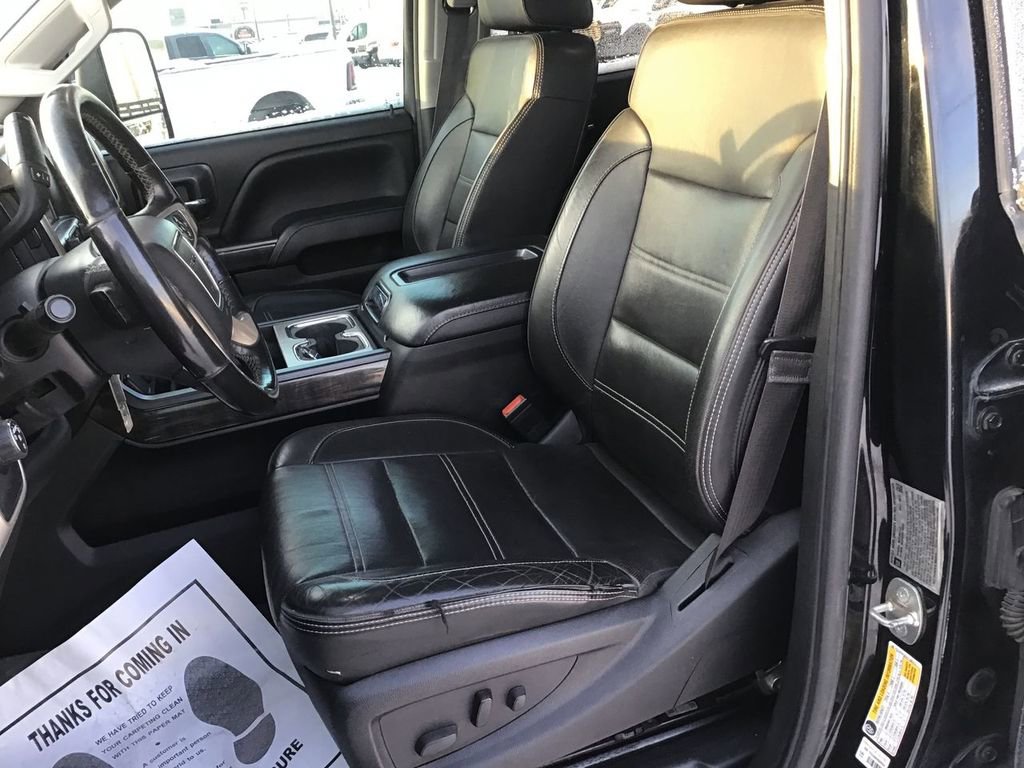 Used 2015 GMC Sierra 3500 Denali image 12