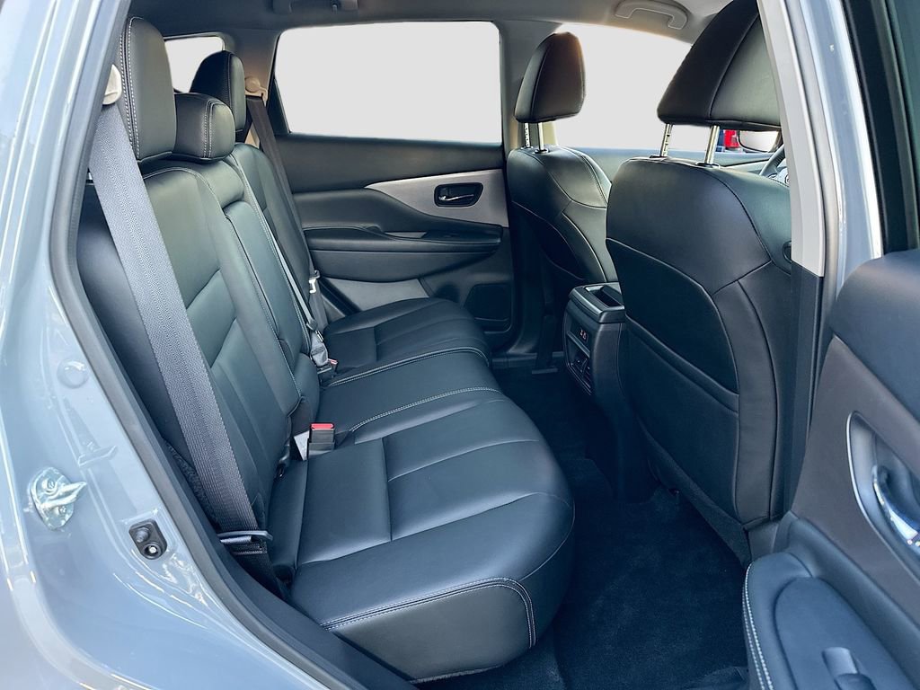 Certified 2023 Nissan Murano SV w/ SV Midnight Edition Package image 28