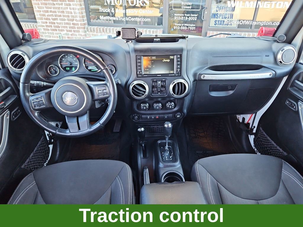 Used 2017 Jeep Wrangler Unlimited Rubicon w/ Connectivity Group image 9