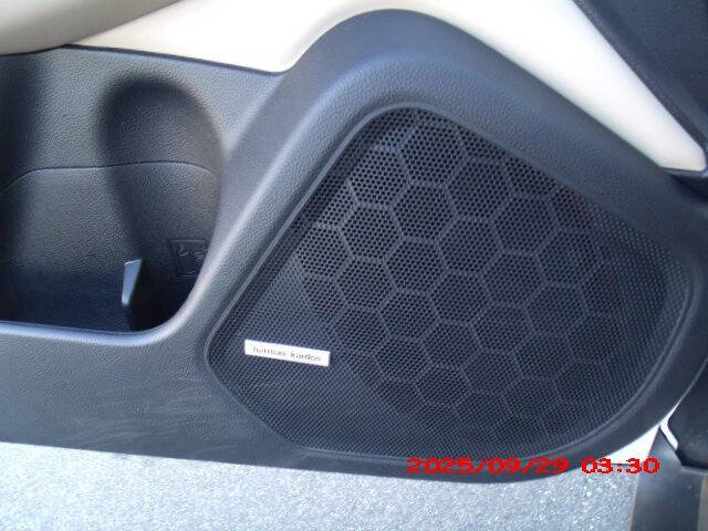 Used 2018 Subaru Outback 2.5i Limited image 28