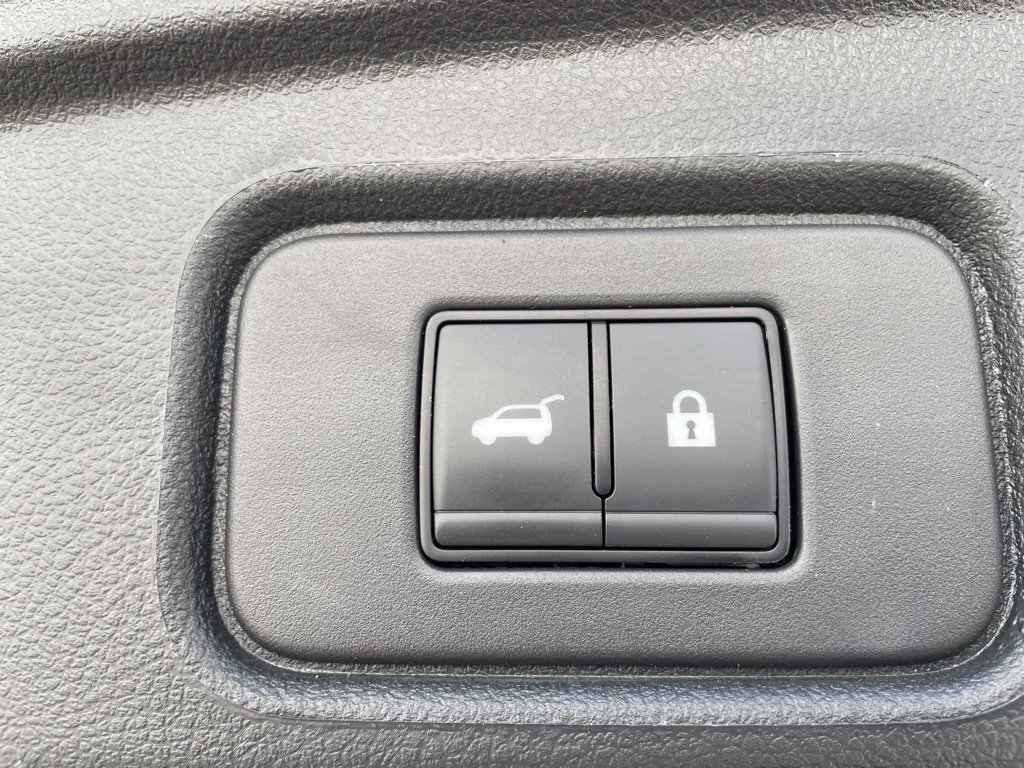 Used 2026 Nissan Pathfinder SL FWD image 22