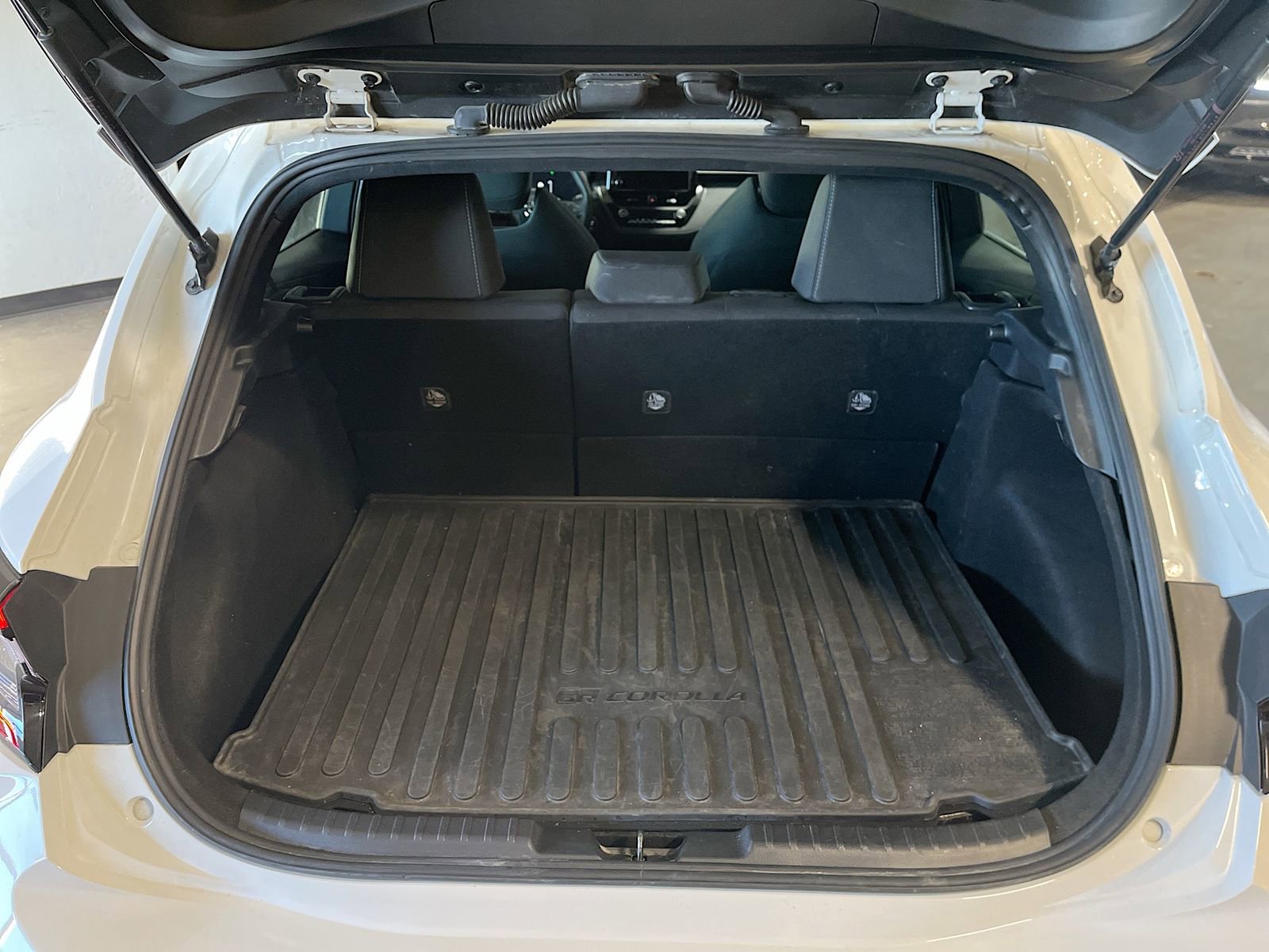 Used 2023 Toyota Corolla Core w/ Performance Package image 27