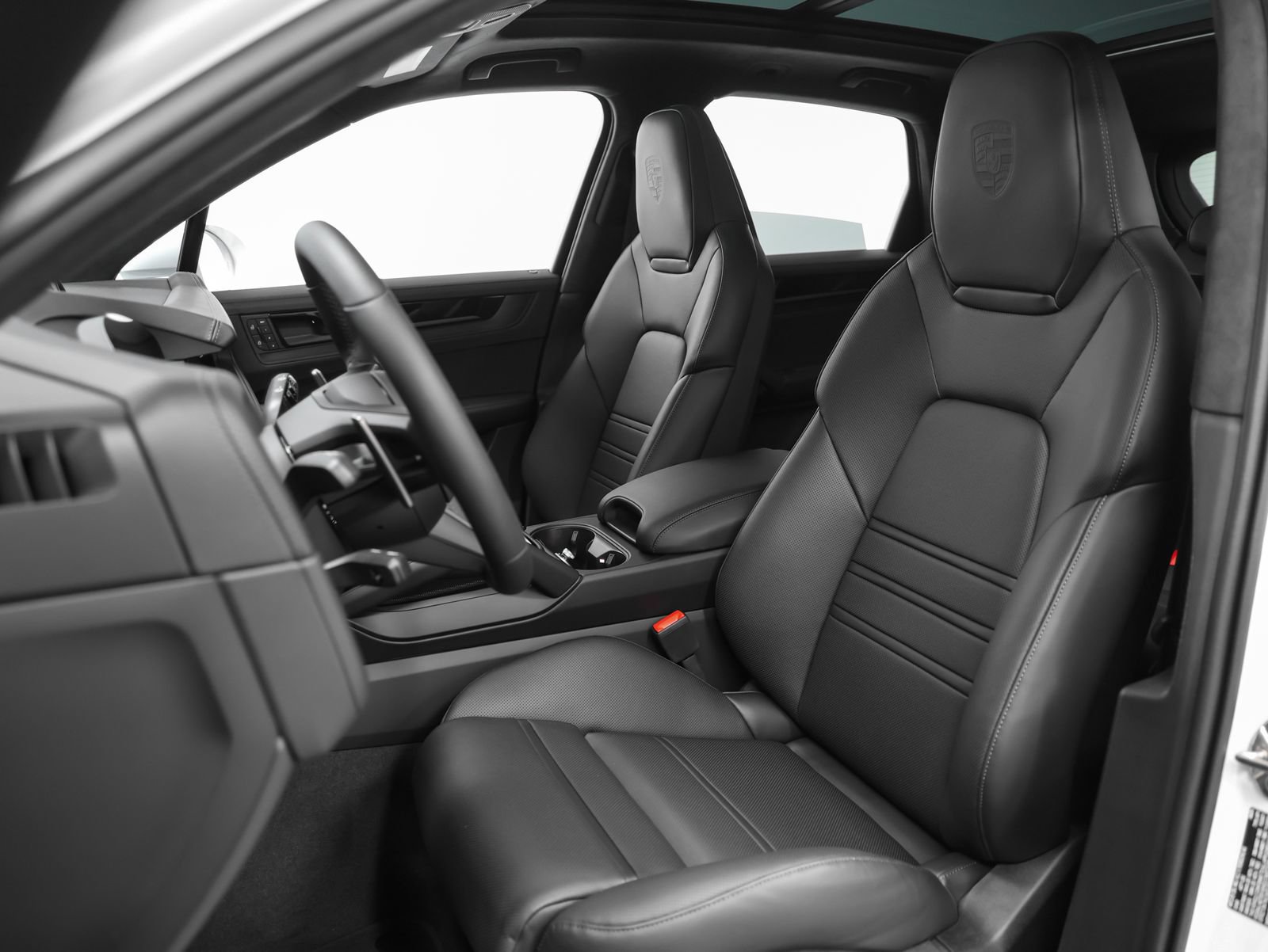 New 2026 Porsche Cayenne GTS AWD/4WD image 5