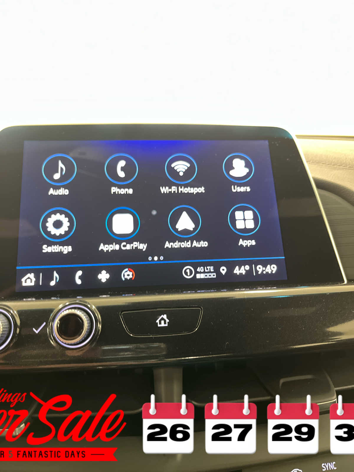 Used 2025 Cadillac CT4 Premium Luxury image 27