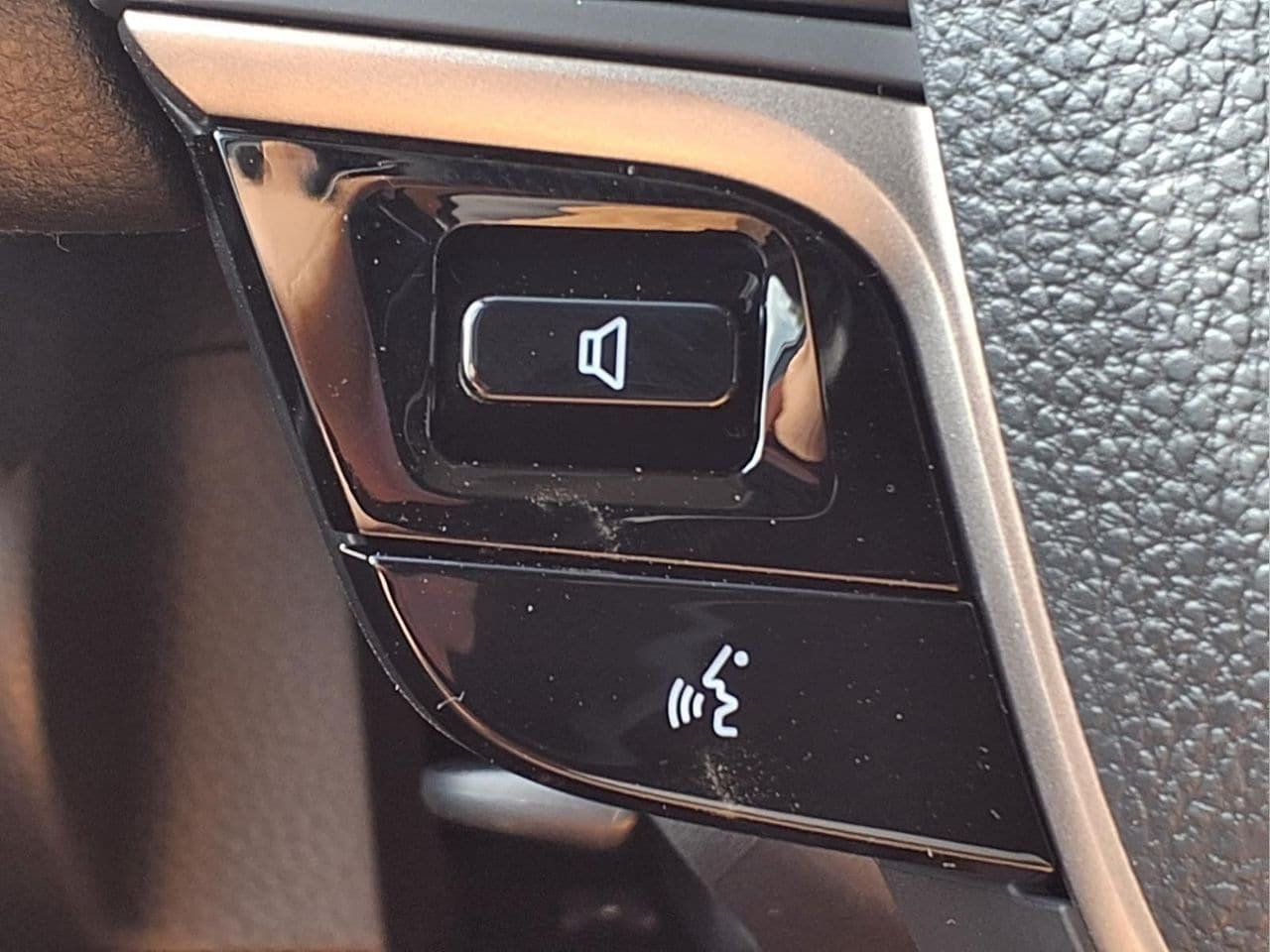 Used 2026 Toyota Camry LE FWD image 24