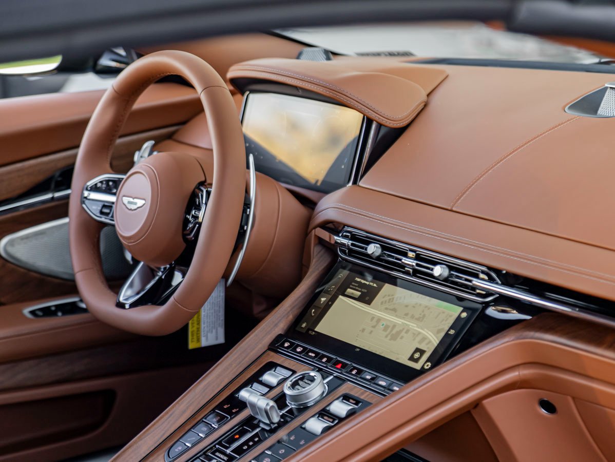 Used 2026 Aston Martin DB12 Convertible RWD image 29