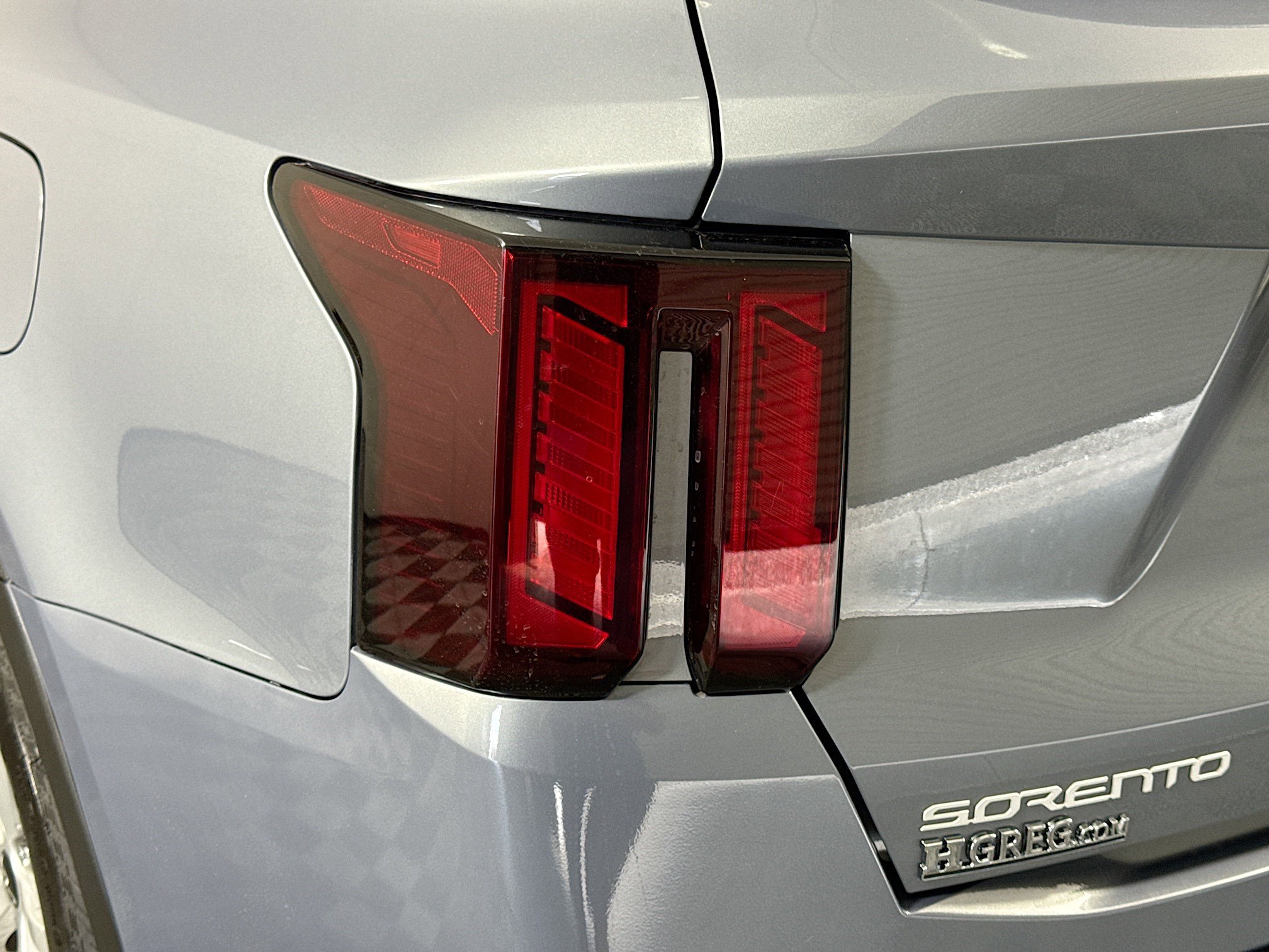 Used 2025 Kia Sorento LX image 36