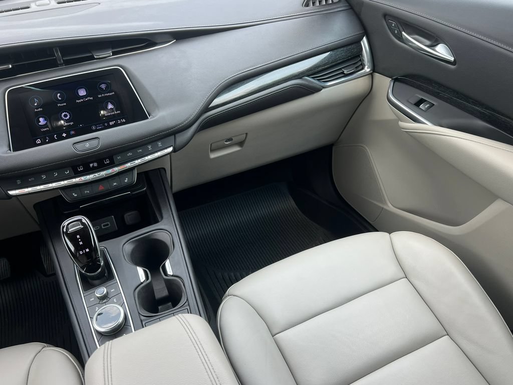 Certified 2023 Cadillac XT4 Premium Luxury w/ Cold Weather Package AWD/4WD image 32