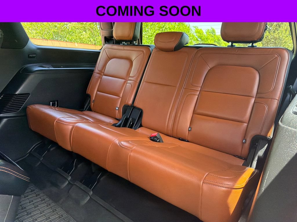 Used 2018 Lincoln Navigator Reserve w/ Technology Package AWD/4WD image 27
