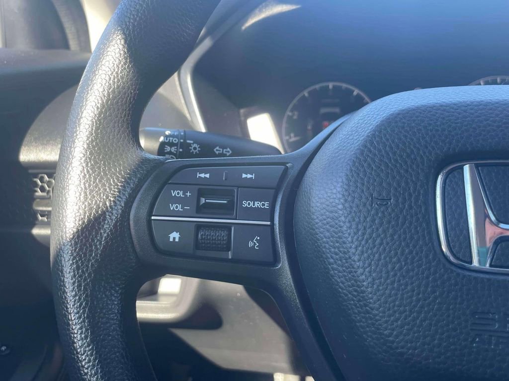 Certified 2024 Honda HR-V LX image 20
