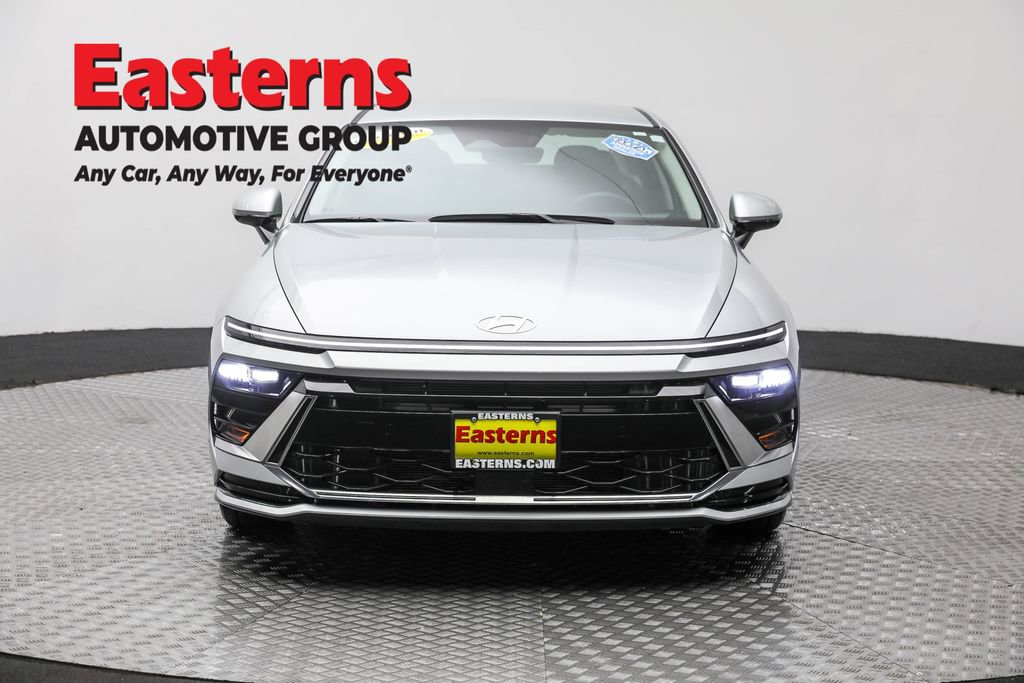 Used 2024 Hyundai Sonata SEL image 2