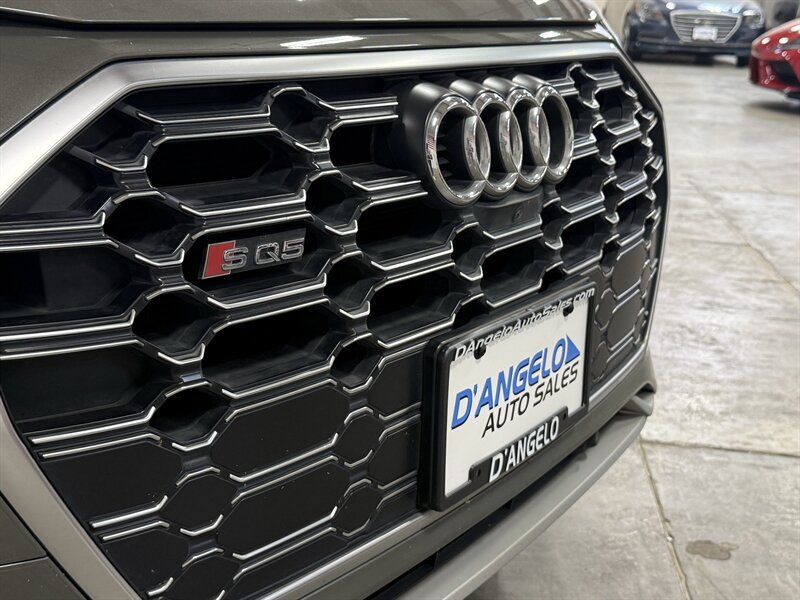 Used 2023 Audi SQ5 Premium Plus w/ Premium Plus Package AWD/4WD image 11