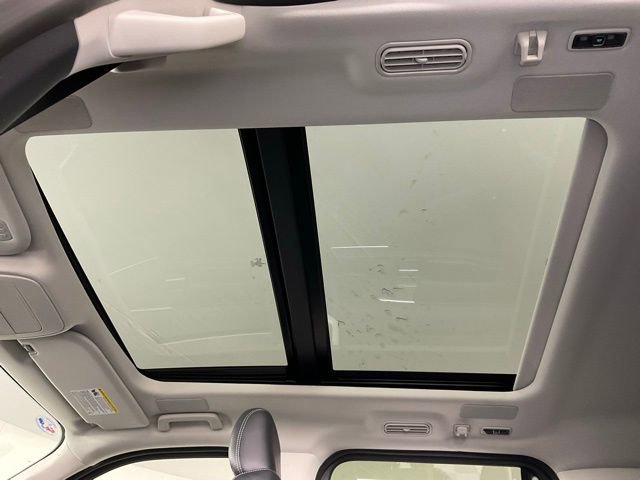 New 2025 Ford Expedition Platinum w/ Driver's Package image 18