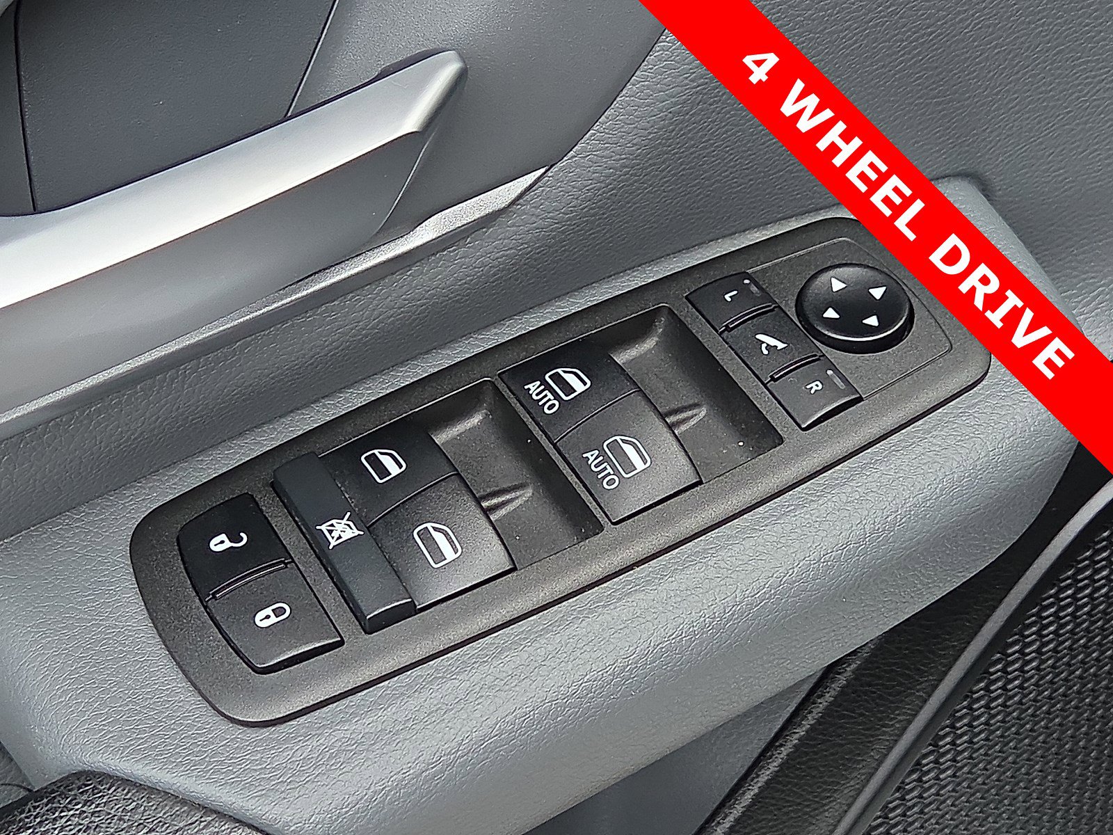 Used 2021 RAM 1500 Big Horn image 13