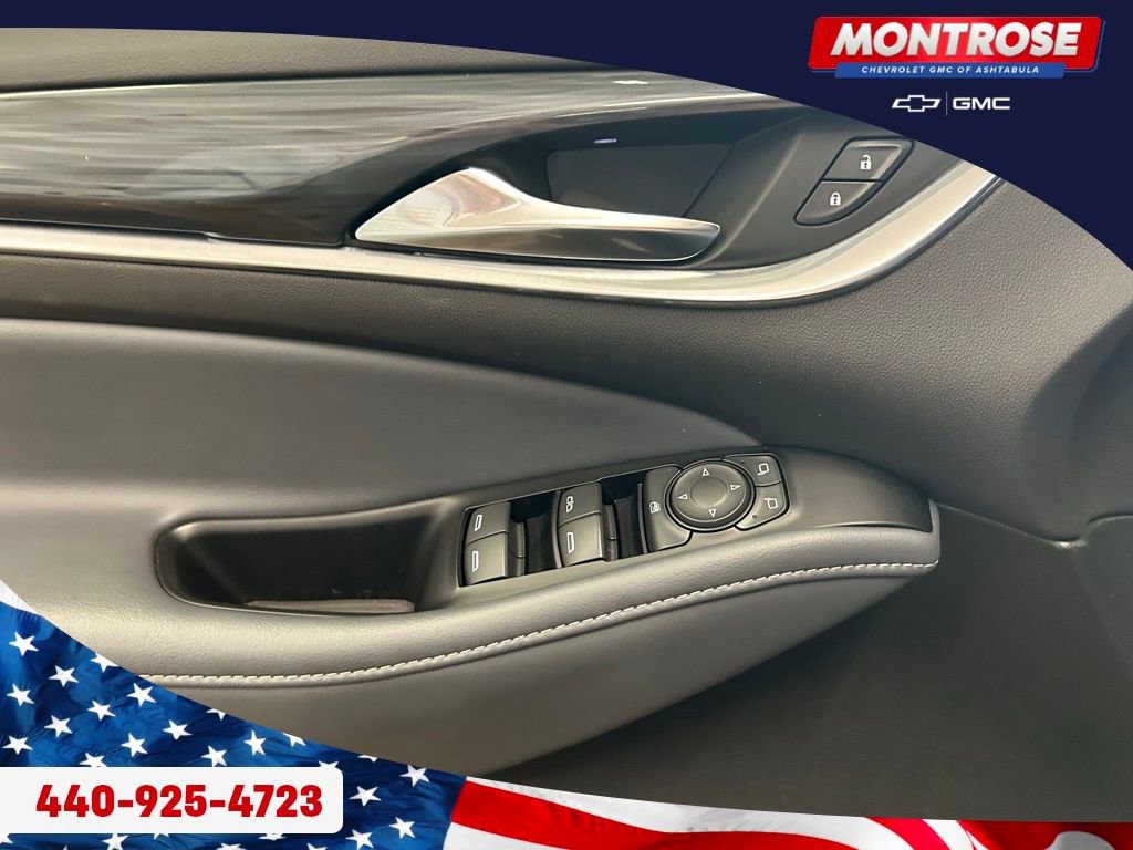 Used 2023 Buick Enclave Essence w/ Sport Touring Edition image 10