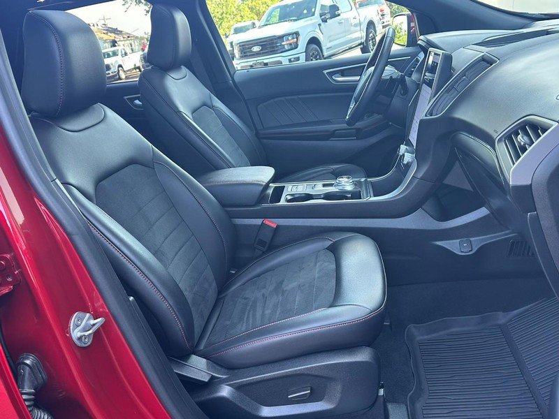 Used 2022 Ford Edge ST-Line w/ Class II Trailer Tow Package image 14