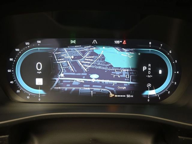 Used 2024 Volvo XC40 B5 Plus image 25